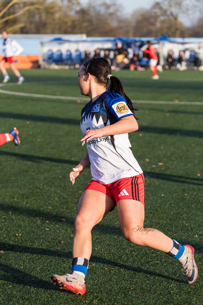 Bild 64 - wBJ Hamburger SV - Holstein Kiel : Ergebnis: 8:0